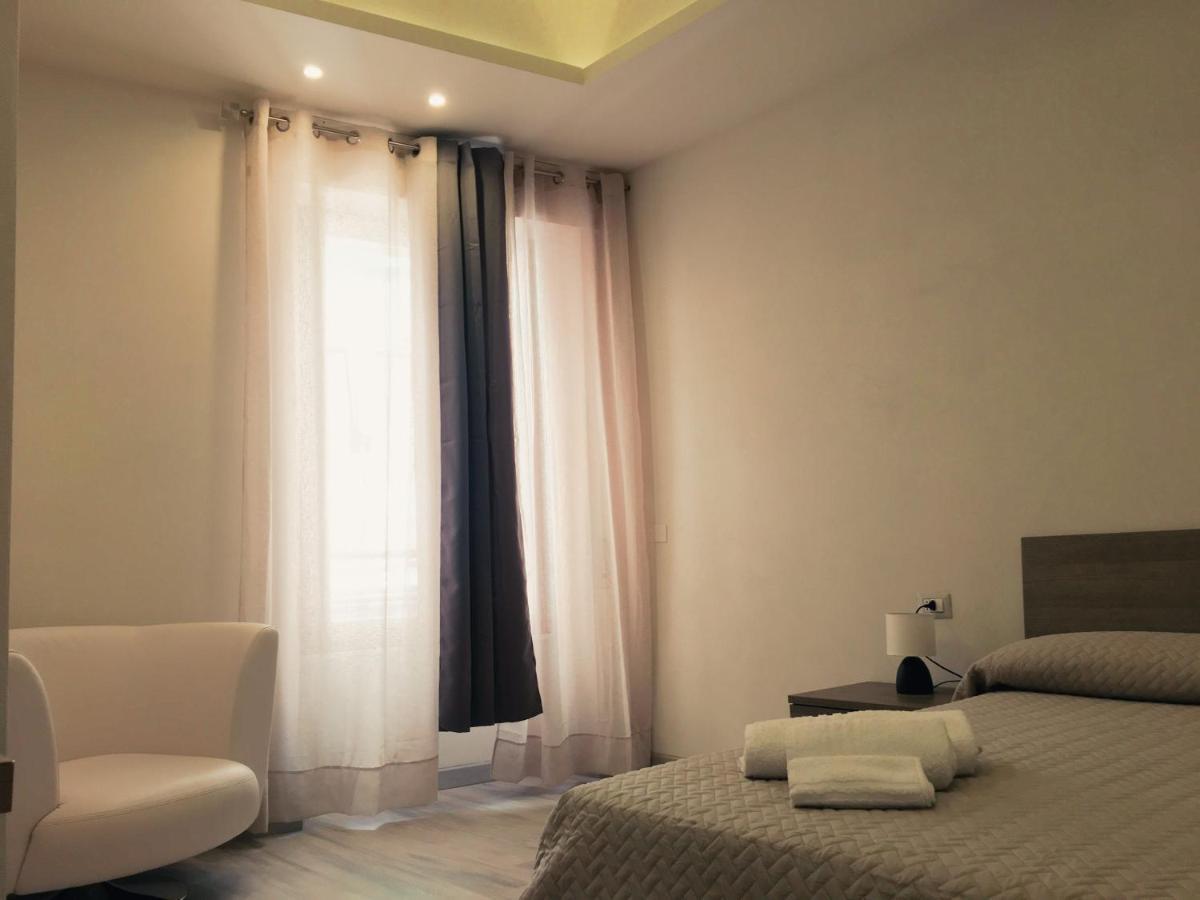 Dimora Conte Bed & Breakfast La Maddalena  Ngoại thất bức ảnh