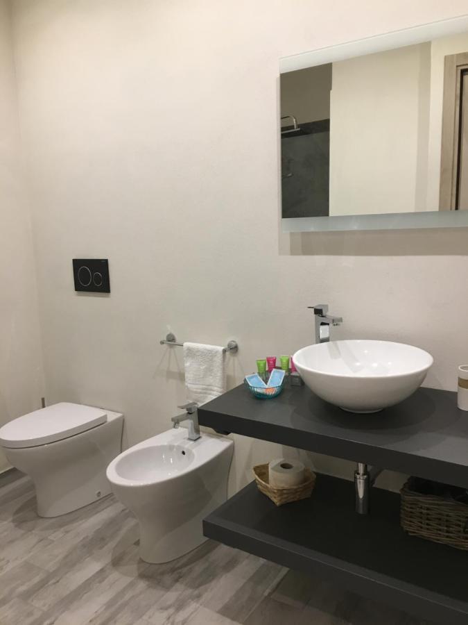 Dimora Conte Bed & Breakfast La Maddalena  Ngoại thất bức ảnh